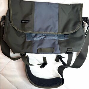 Timbuk2 Classic Messenger Bag Navy Green Large Commuter Laptop Messenger School